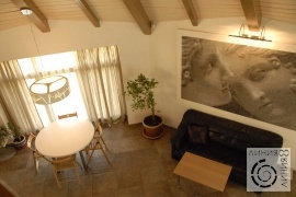 фото на гостиную из игровой над санузлом