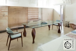 Обеденный стол со стеклянной столешницей Porada, мебель Porada